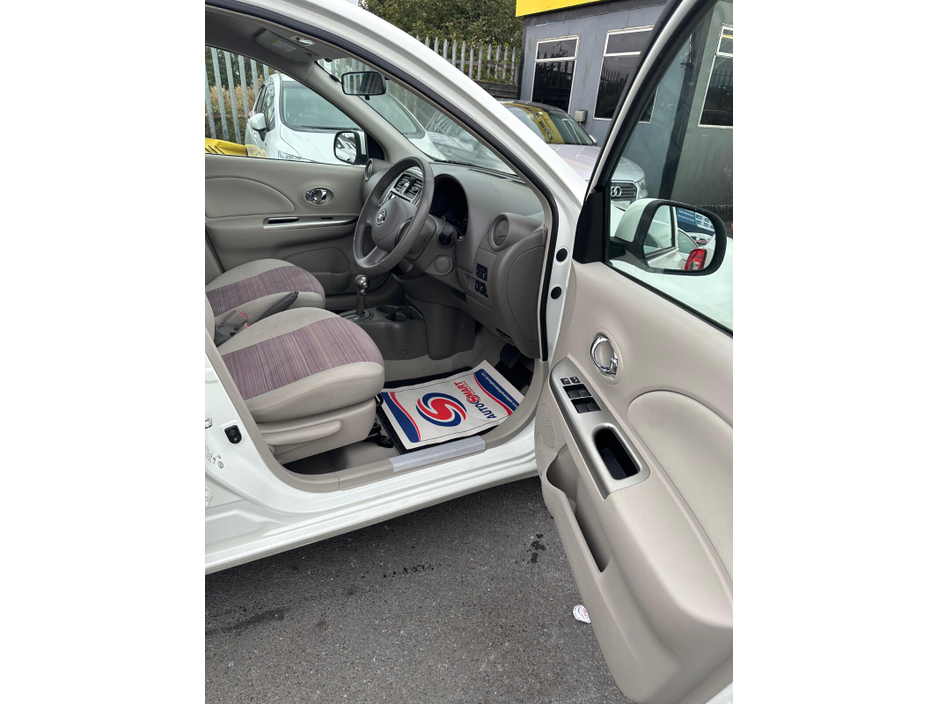 2017 Nissan March  €9,950