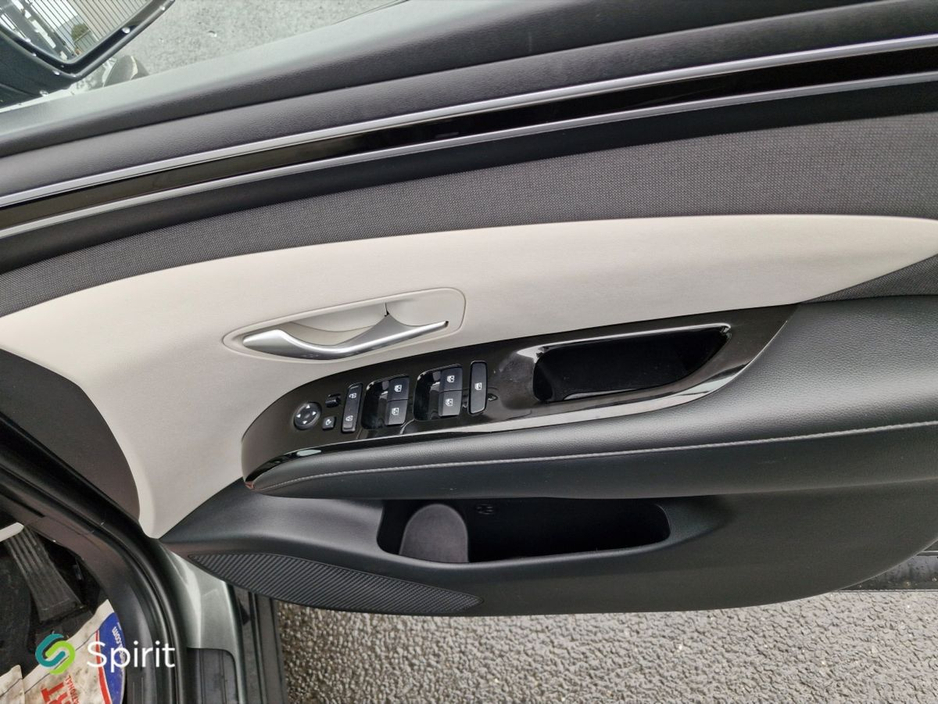 2021 Hyundai Tucson - image 18