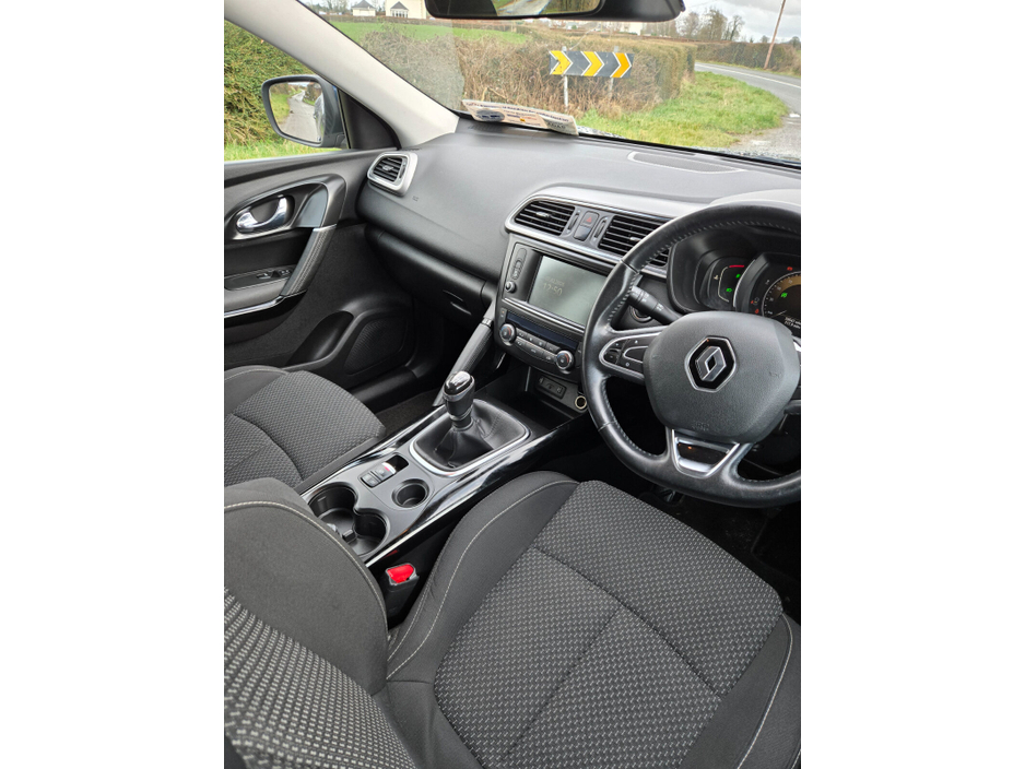 2016 Renault Kadjar - image 11