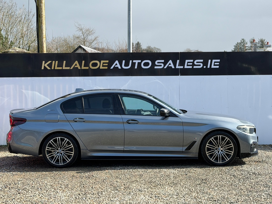 2018 BMW 5 Series - image 6