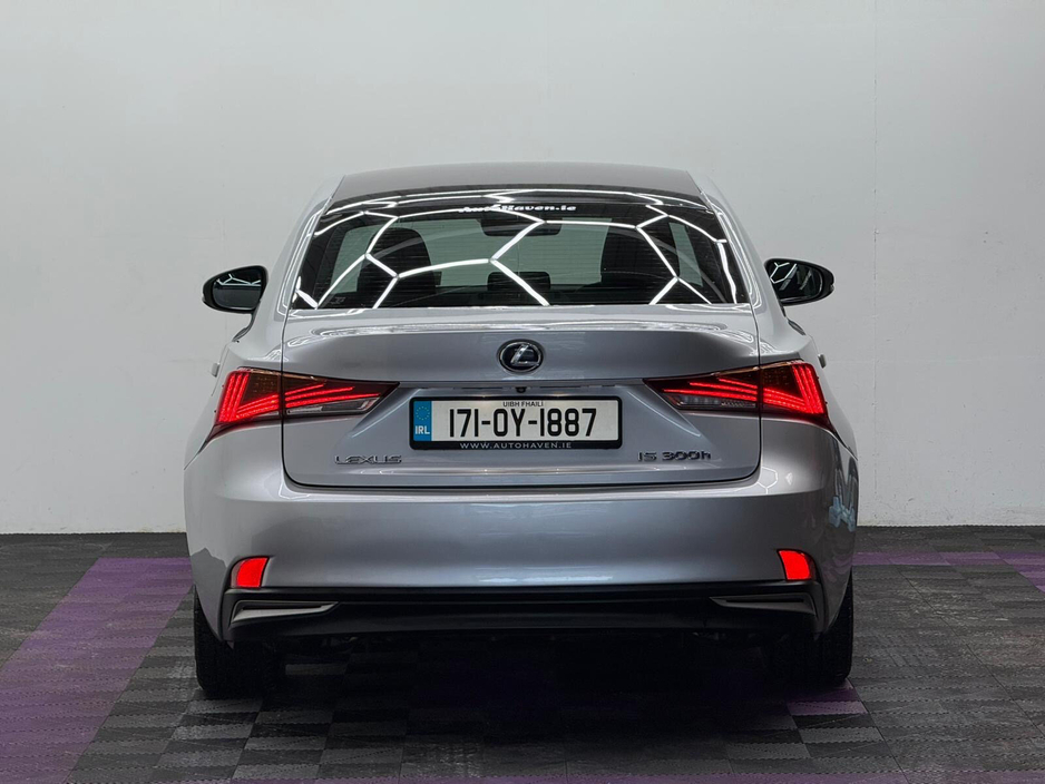 2017 Lexus IS 300 h 300h Executive €18,950