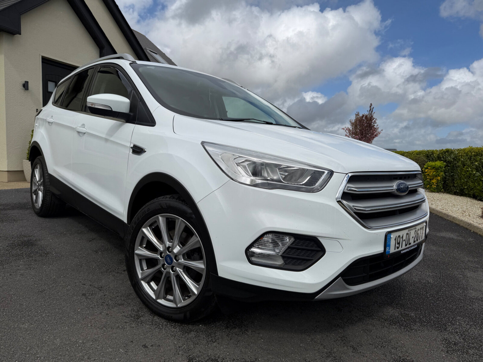 2019 Ford Kuga - image 5