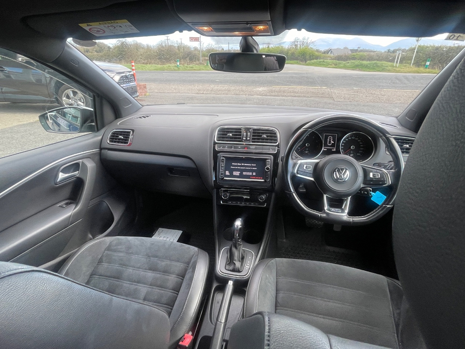 2016 Volkswagen Polo - image 10