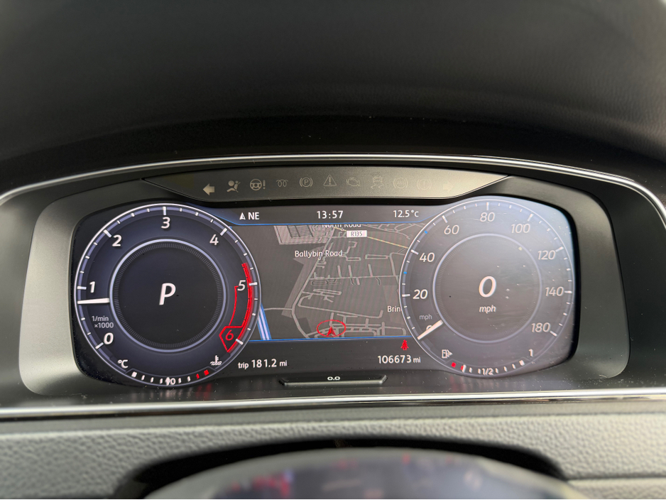 2017 Volkswagen Golf - image 15