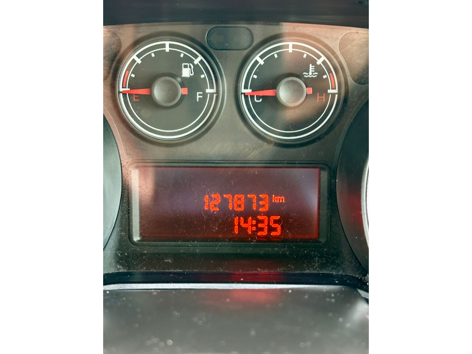 2012 Fiat Bravo - image 6