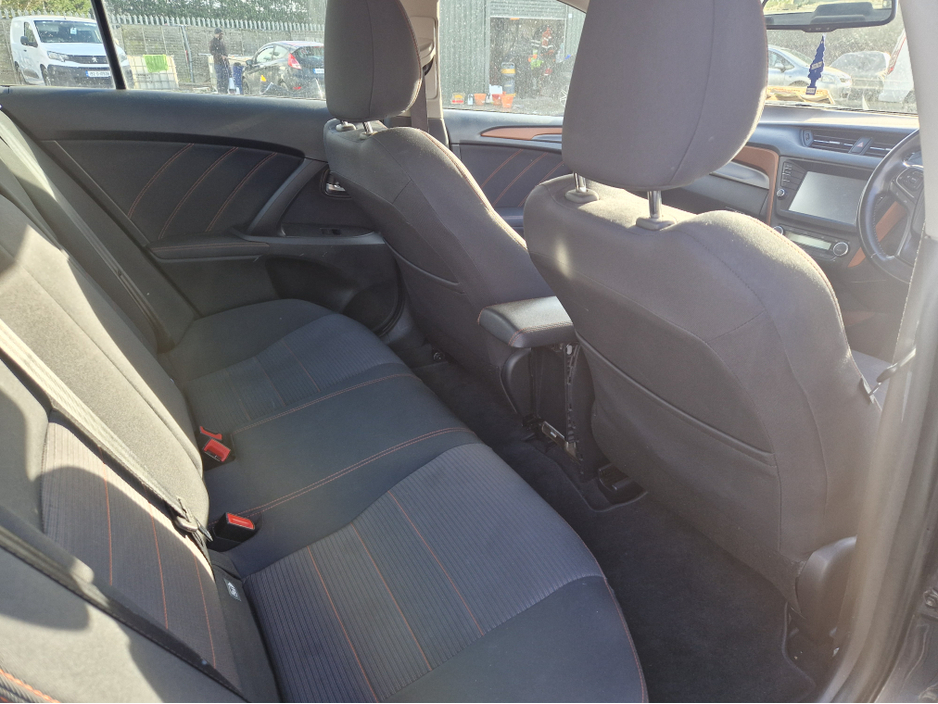 2016 Toyota Avensis 1.8 M/D LUNA 4DR AUTO €7,995