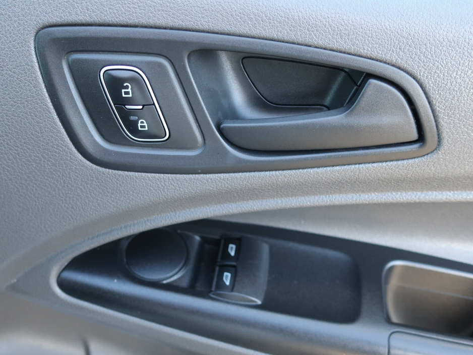 2023 Ford Transit  €17,035