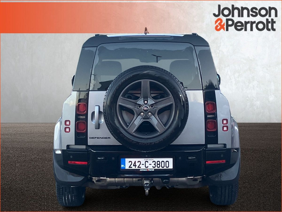 2024 Land Rover Defender 110 2.0 Si4 PHEV S (Land Rover Warranty until 2029) €89,900