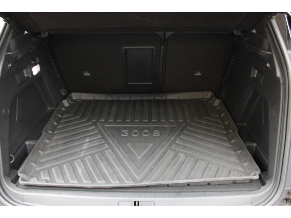 2020 Peugeot 3008 2.0HDI GT-LINE PLUS AUTOMATIC // IMMACULATE CONDITION THROUGHOUT // BUY WITH CONFIDENCE AA AND SIMI APPROVED DEALER 2025 // FINANCE ARRANGED // ALL TRADE INS WELCOME // €24,950