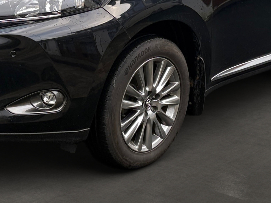 2016 Toyota Harrier SUV €18,995