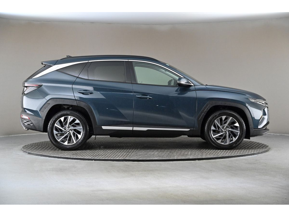 2022 Hyundai Tucson - image 11