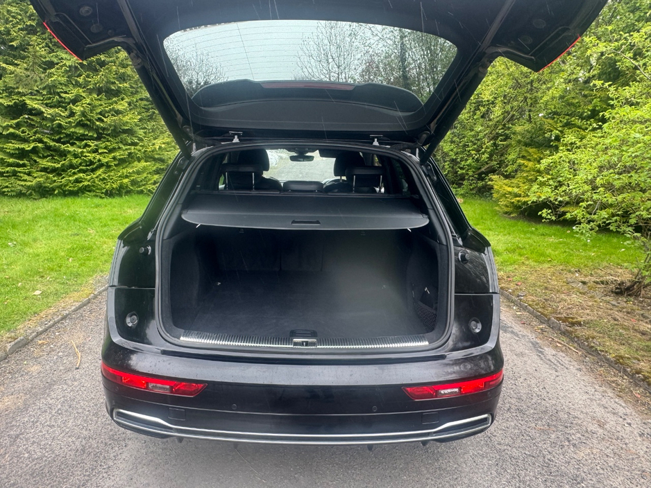 2018 Audi Q5 - image 9