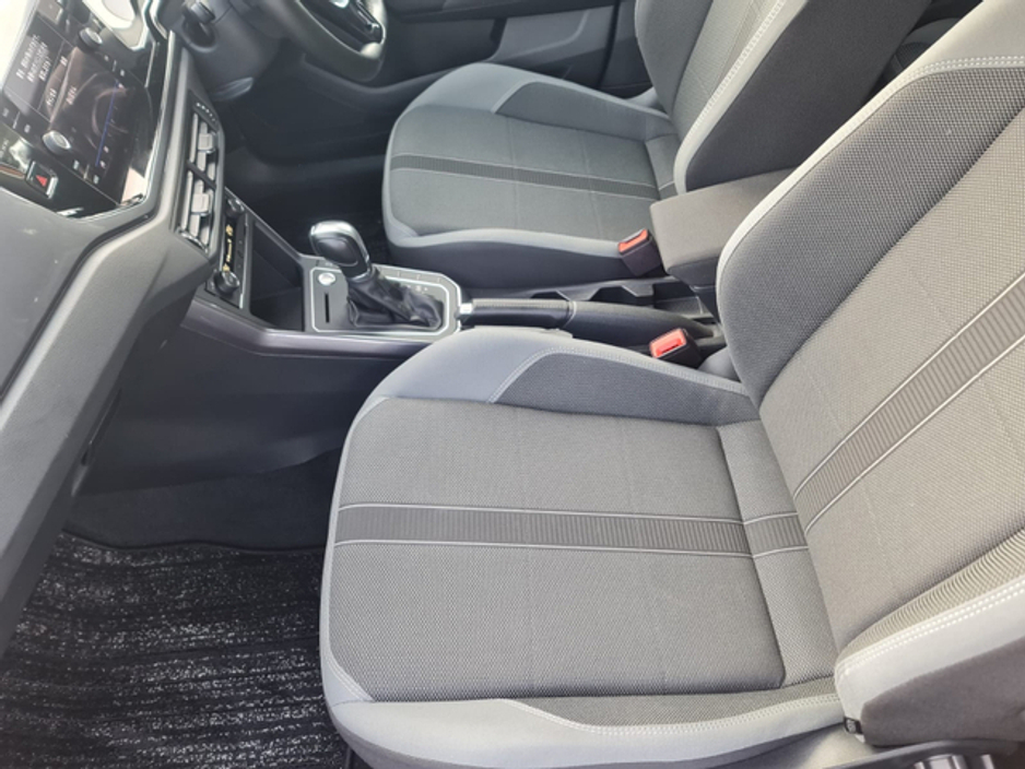 2018 Volkswagen Polo - image 15