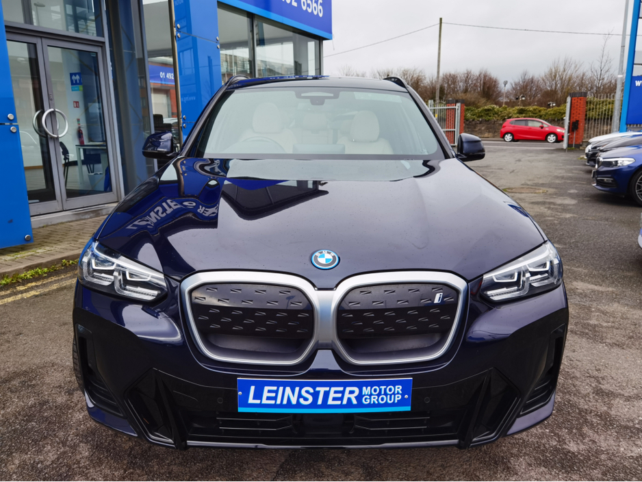 2022 BMW iX3 - image 3