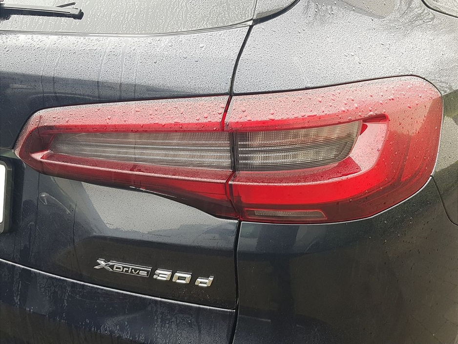 2021 BMW X5 - image 36