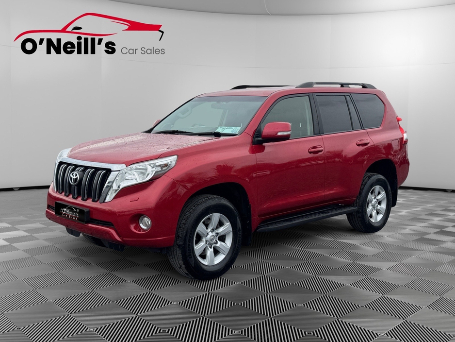 2016 Toyota Landcruiser - image 5