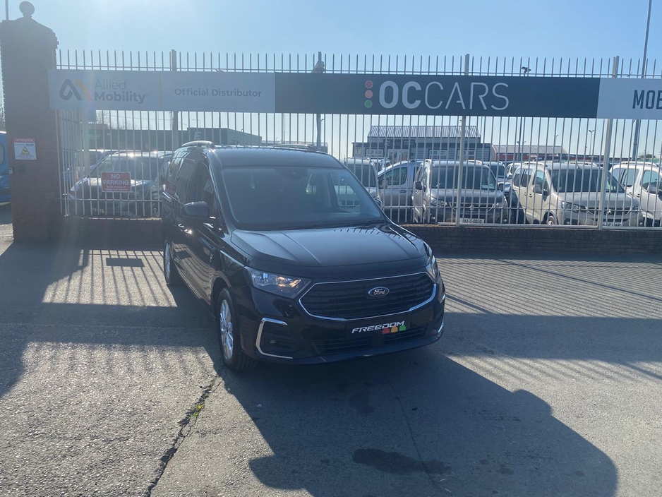 2026 Ford Grand Tourneo Connect Titanium Freedom Wheelchair Accessible Taxi €67,950