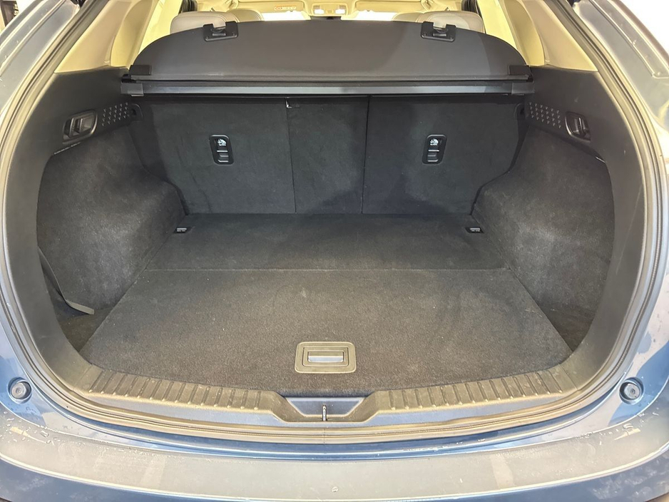 2022 Mazda CX-5 - image 9