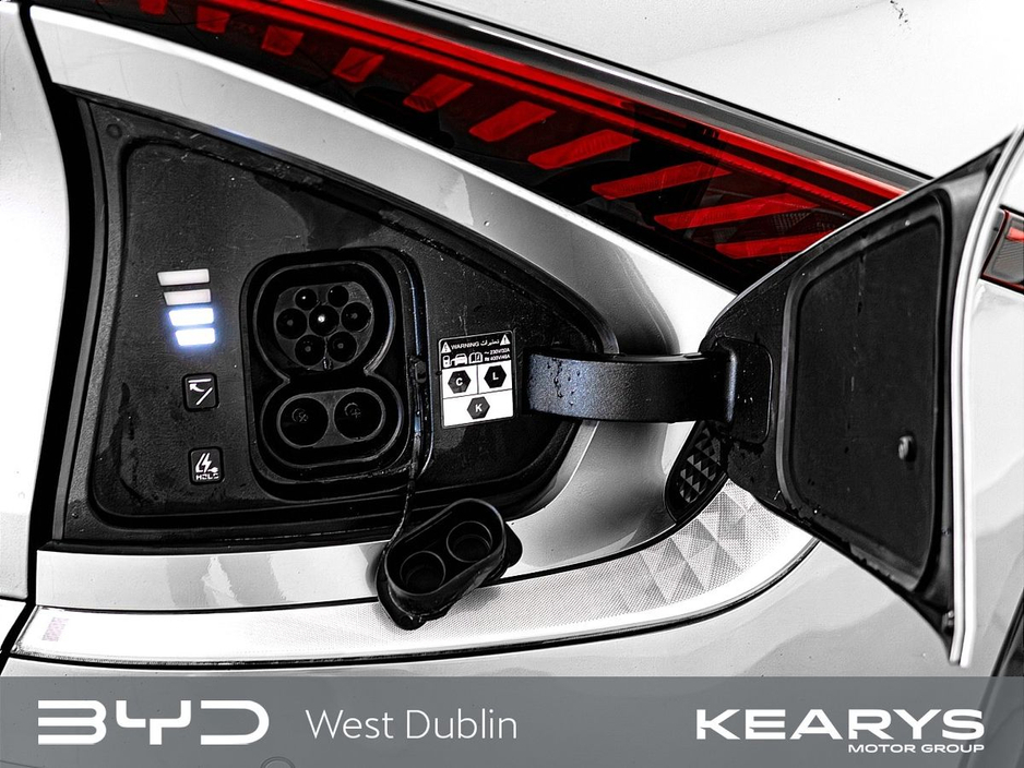 2023 Kia EV6 - image 8