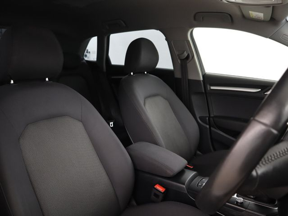 2018 Audi A3 - image 10