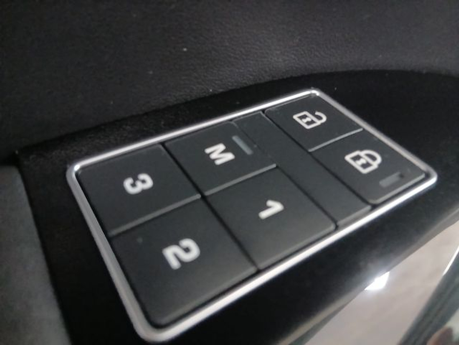 2022 Land Rover Range Rover Sport 2.0 Range Rover Sport HSE Finance Available 1 Owner €59,777