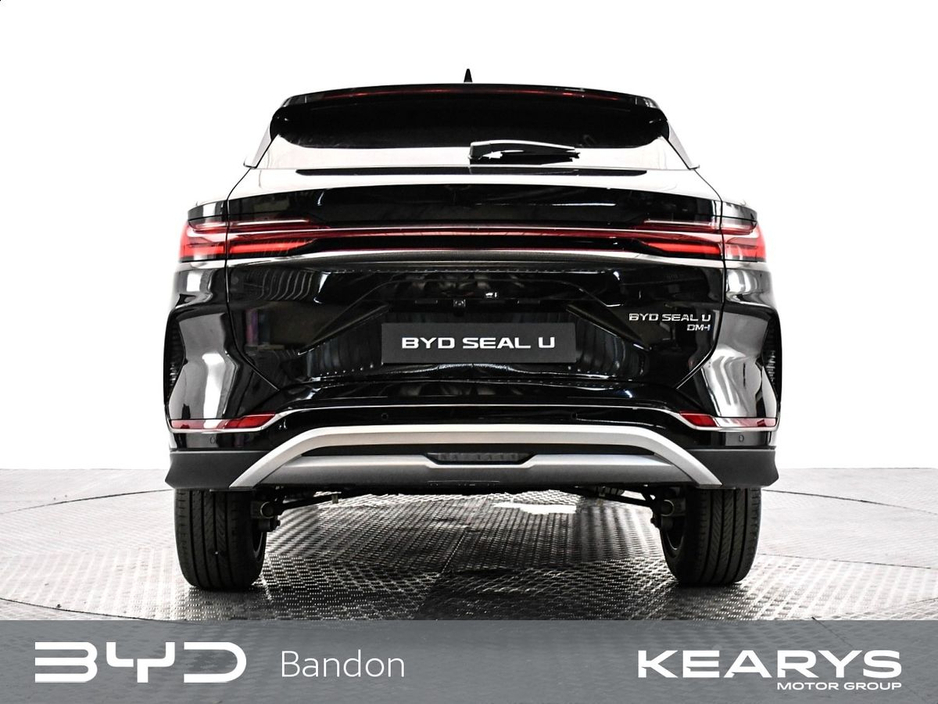 2025 BYD Seal U - image 2