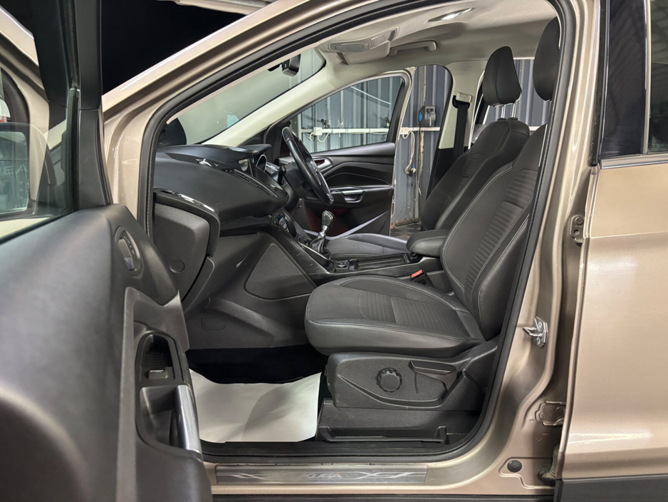 2019 Ford Kuga 1.5TDCi 120PS FWD Titanium €15,950