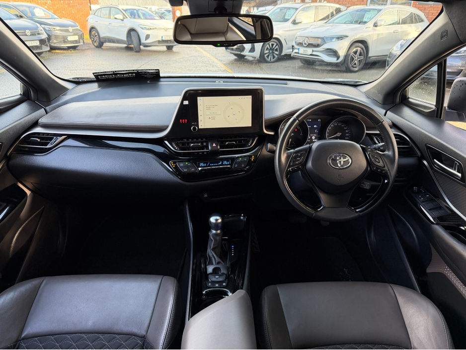 2023 Toyota C-HR KEYLESS ENTRY..FOLDING MIRRORS €22,950