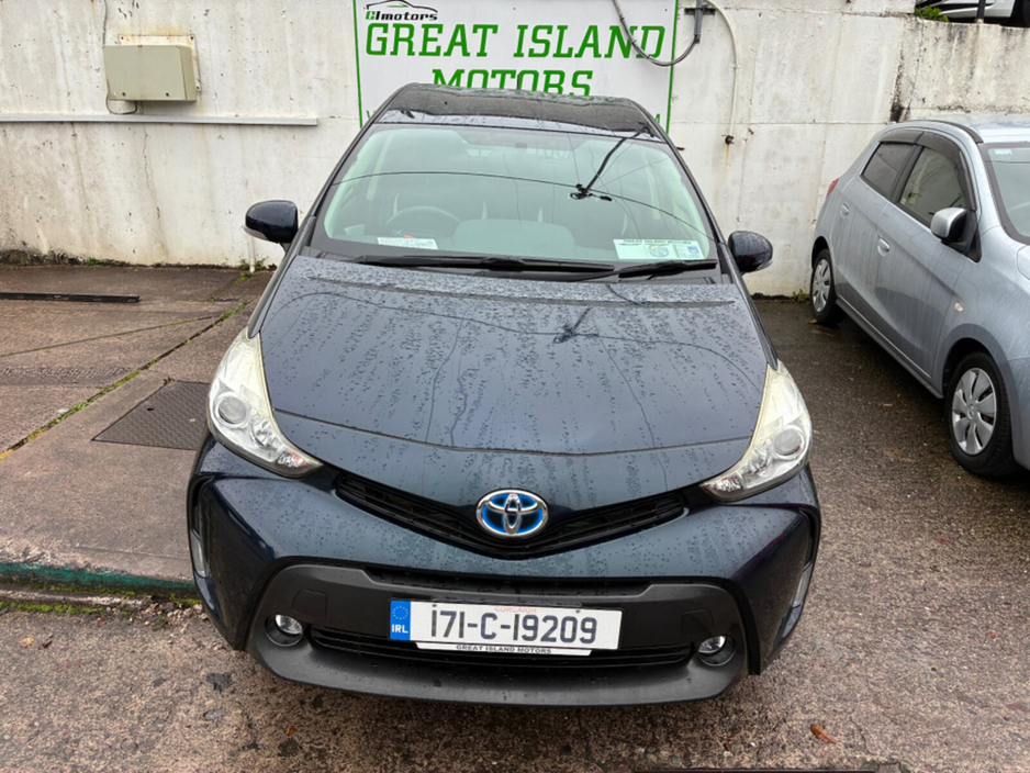 2017 Toyota Prius Alpha 1.8i Petrol Hybrid 5 Seater Automatic €17,950