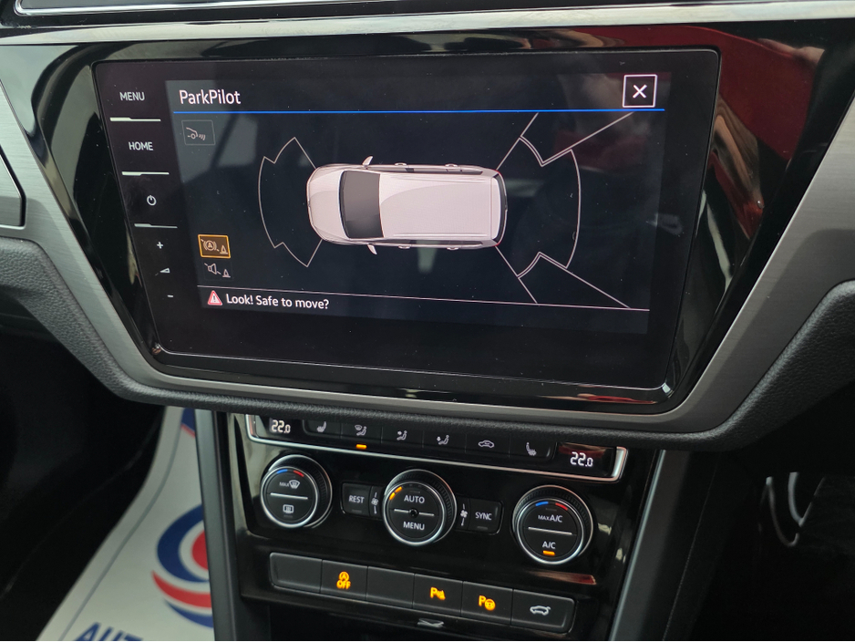 2018 Volkswagen Touran - image 21