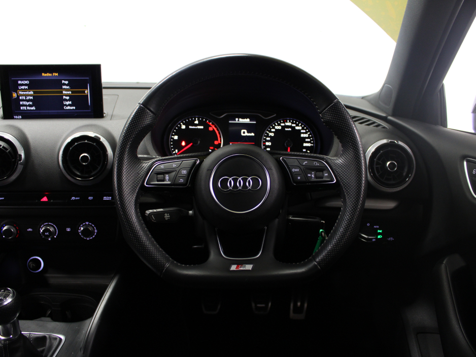 2018 Audi A3 - image 17