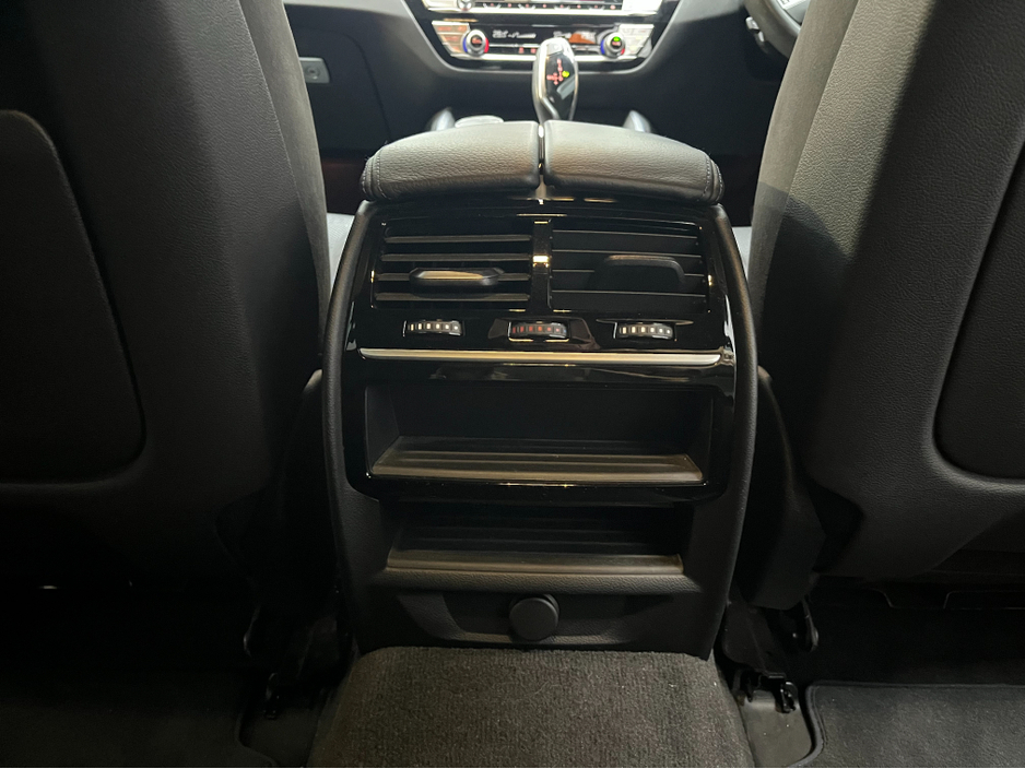 2019 BMW 5 Series €29950 2019 BMW 520D 523D TOURING M-SPORT 2.0 AUTOMATIC / CRUISE CONTROL / 360° PARKING CAMERA / ELECTRIC MEMORY SEATS / PADDLE SHIFTERS €29,950