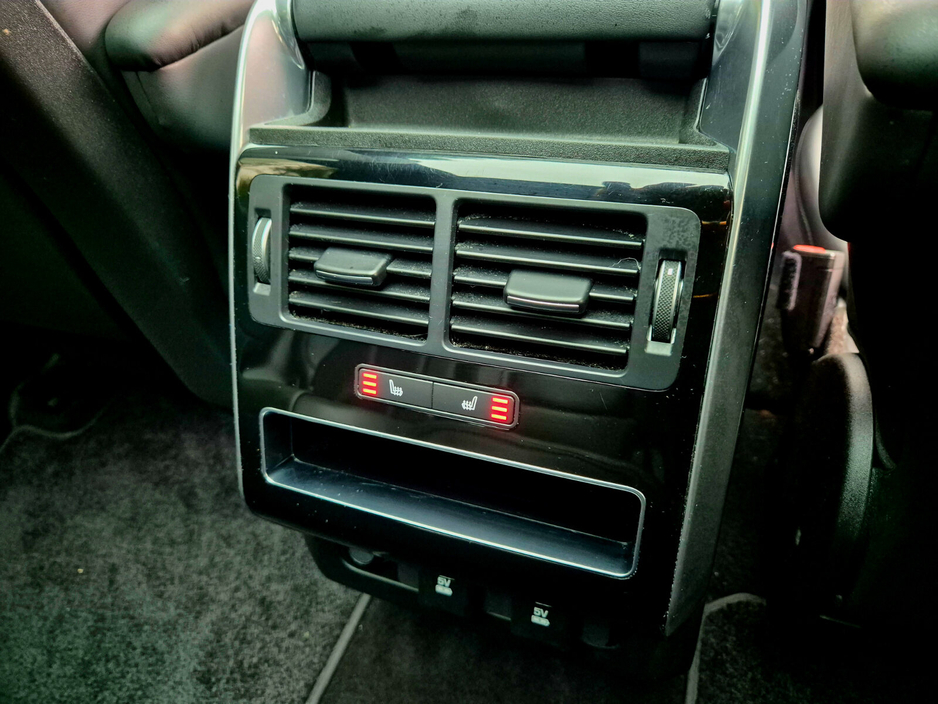 2021 Land Rover Range Rover Sport - image 13