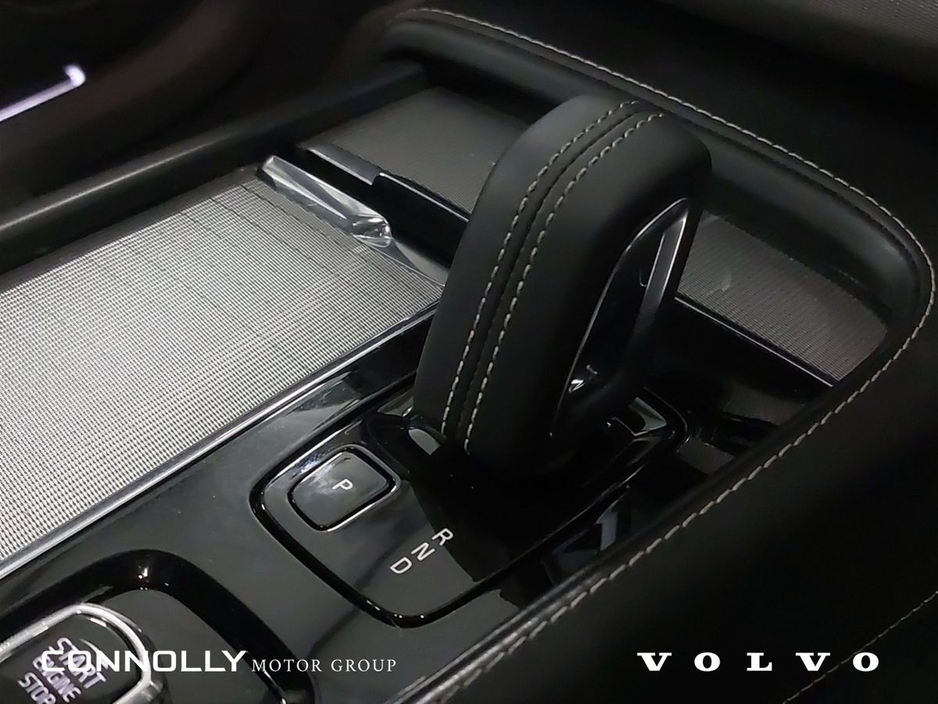 2020 Volvo XC90 B5 R-Design Auto €445pm €49,995