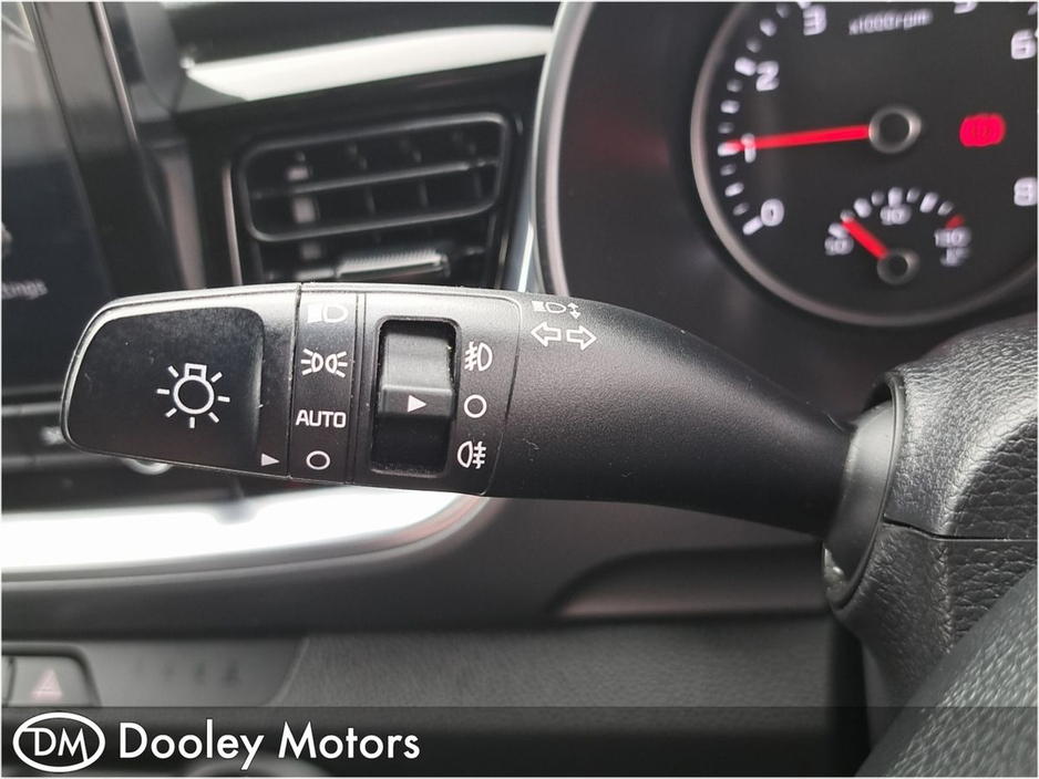 2024 Kia Stonic - image 22