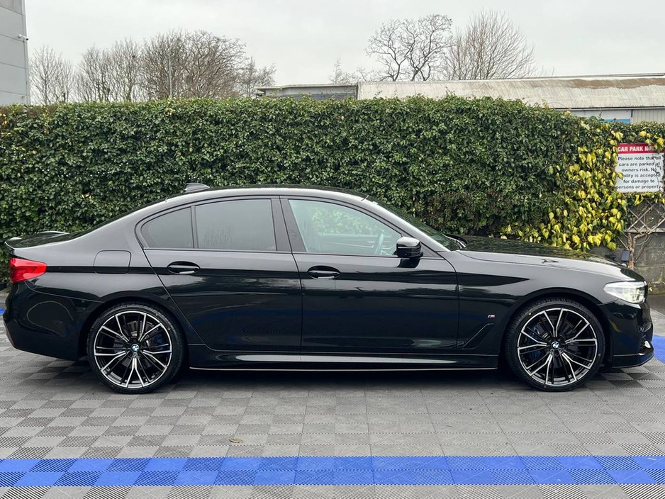 2020 BMW 5 Series 530e LCI M-SPORT COMPETITION 2.0 HYBRID // VERY LOW MILEAGE // NEW M5 COMP ALLOYS // LEATHER HEATED SEATS // 360 PARKING CAMERAS €35,950