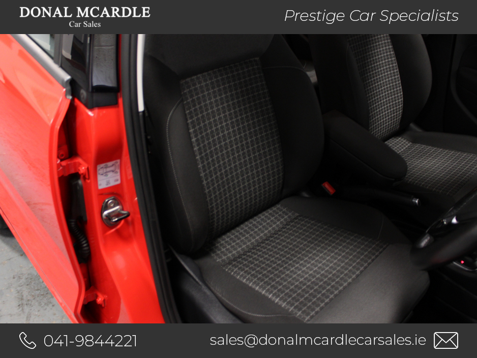 2017 Volkswagen Polo 1.2 Comfort line €13,950