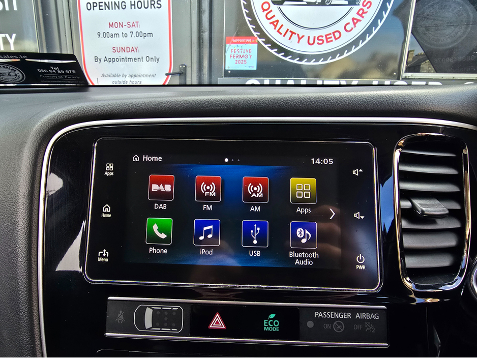 2019 Mitsubishi Outlander - image 28