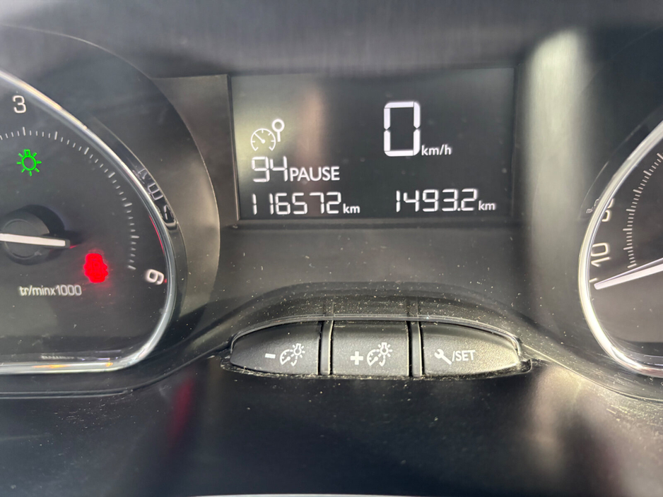 2014 Peugeot 2008 1.6 Hdi 92 bhp Active - Stop Start €6,950