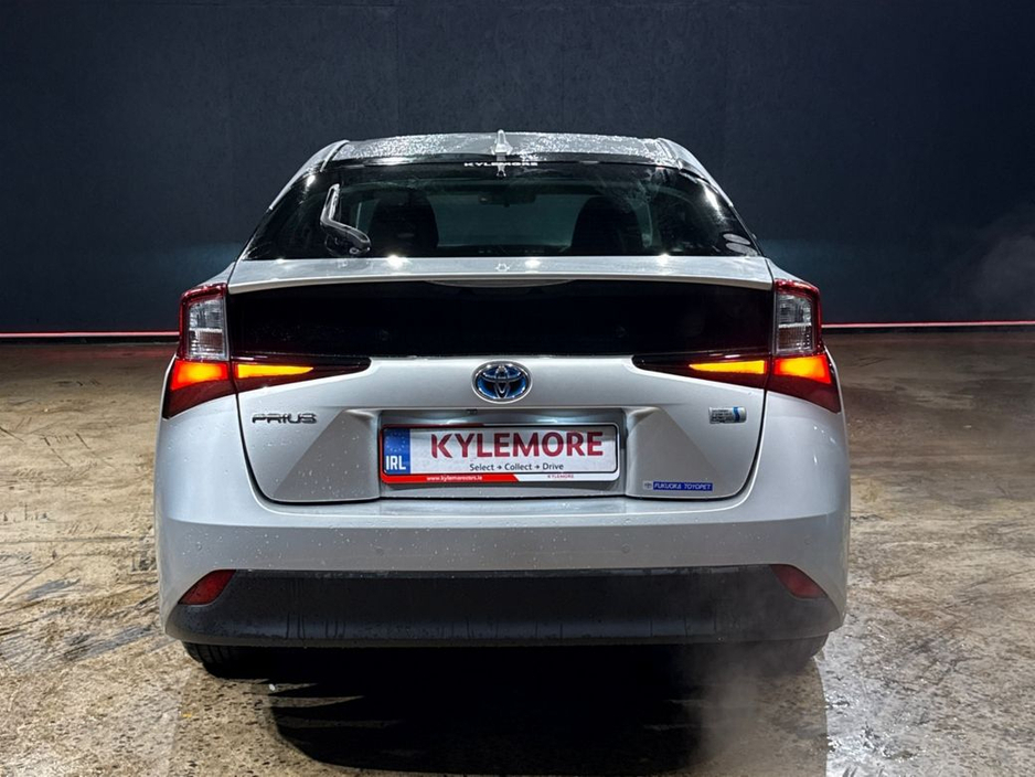 2021 Toyota Prius HYBRID 1.8L AUTOMATIC - REVERSE CAMERA - CRUISE CONTROL - FACTORY ALLOY WHEELS - PARKING SENSORS €20,950
