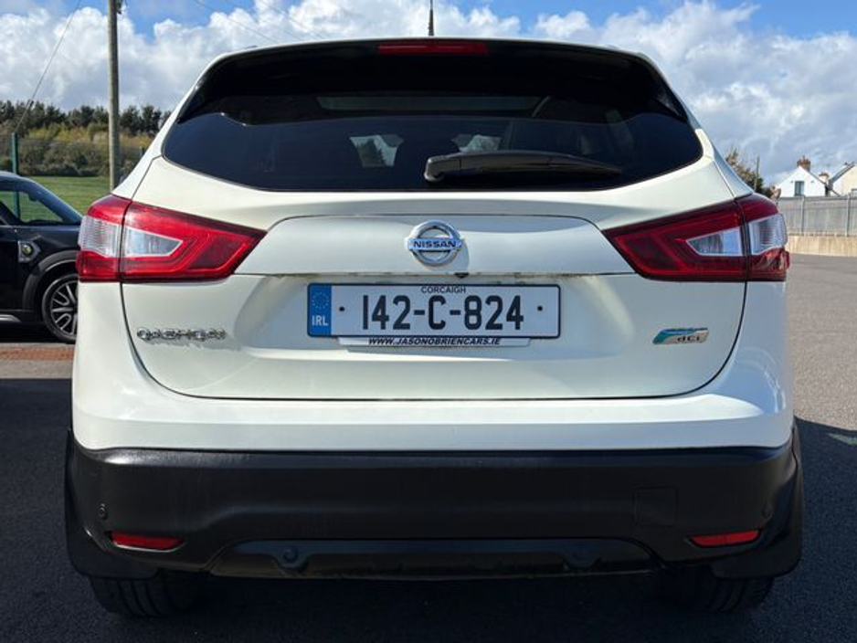 2014 Nissan Qashqai - image 7