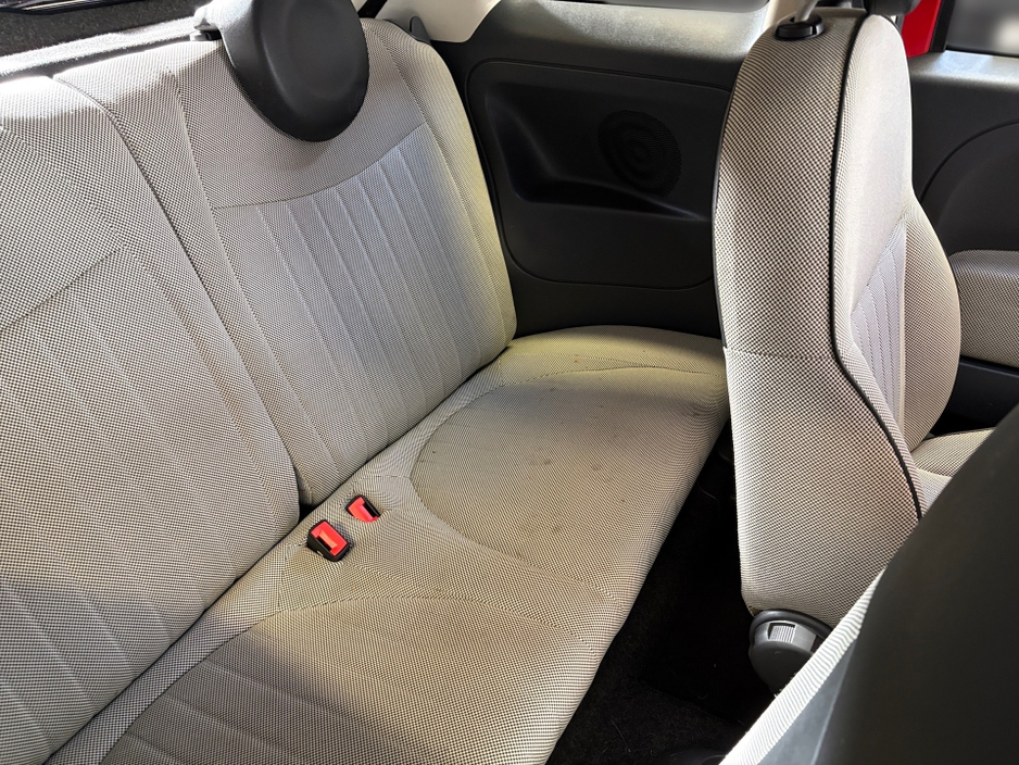 2012 Fiat 500 - image 19