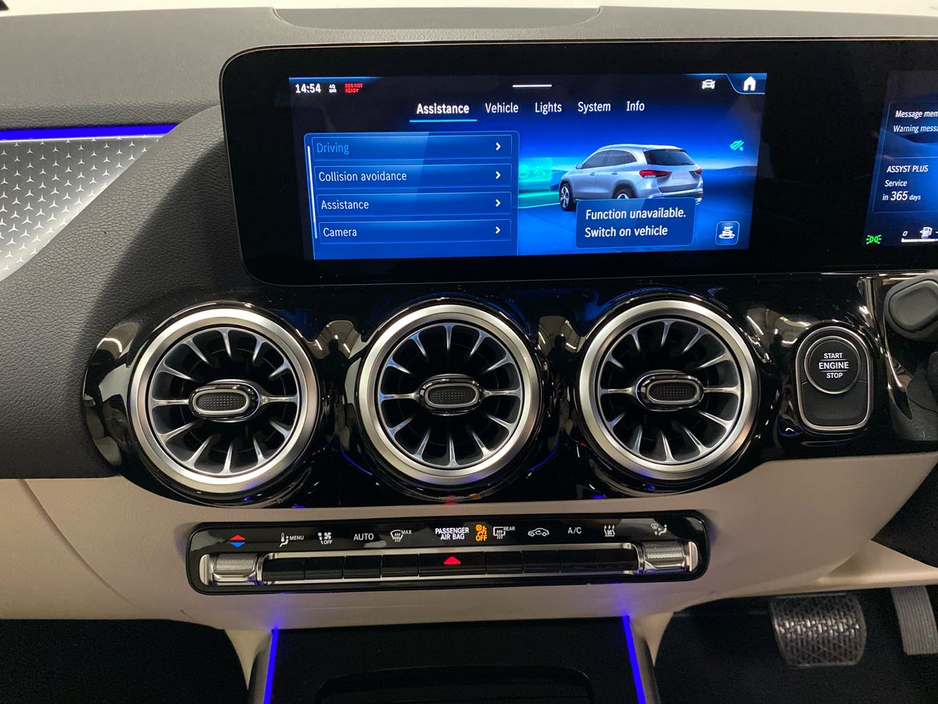 2026 Mercedes-Benz GLA Class - image 11