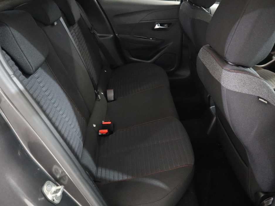 2023 Peugeot 208 - image 25