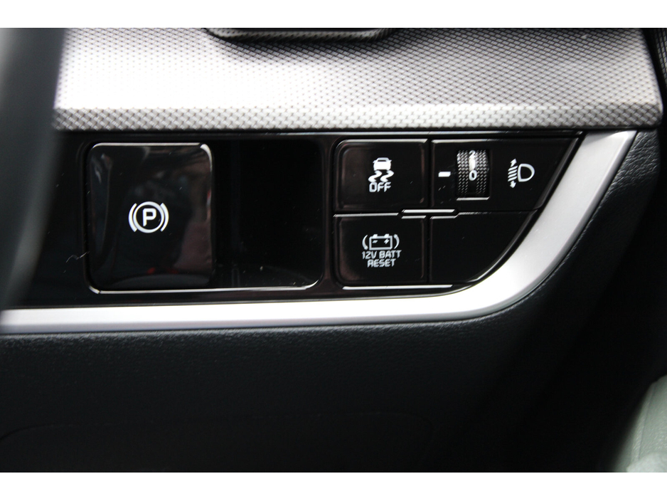 2024 Kia Sportage - image 22