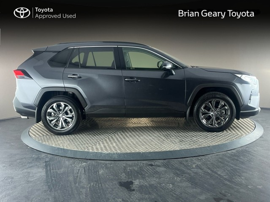 2025 Toyota Rav4 HYBRID SOL €47,950