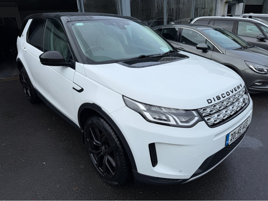 2020 Land Rover Discovery Sport - image 2