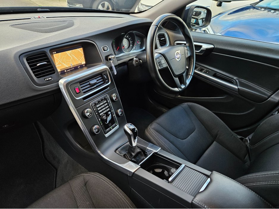 2018 Volvo V60 D3 LUXURY 150PS 5 5DR BUSINESS EDITION €12,450