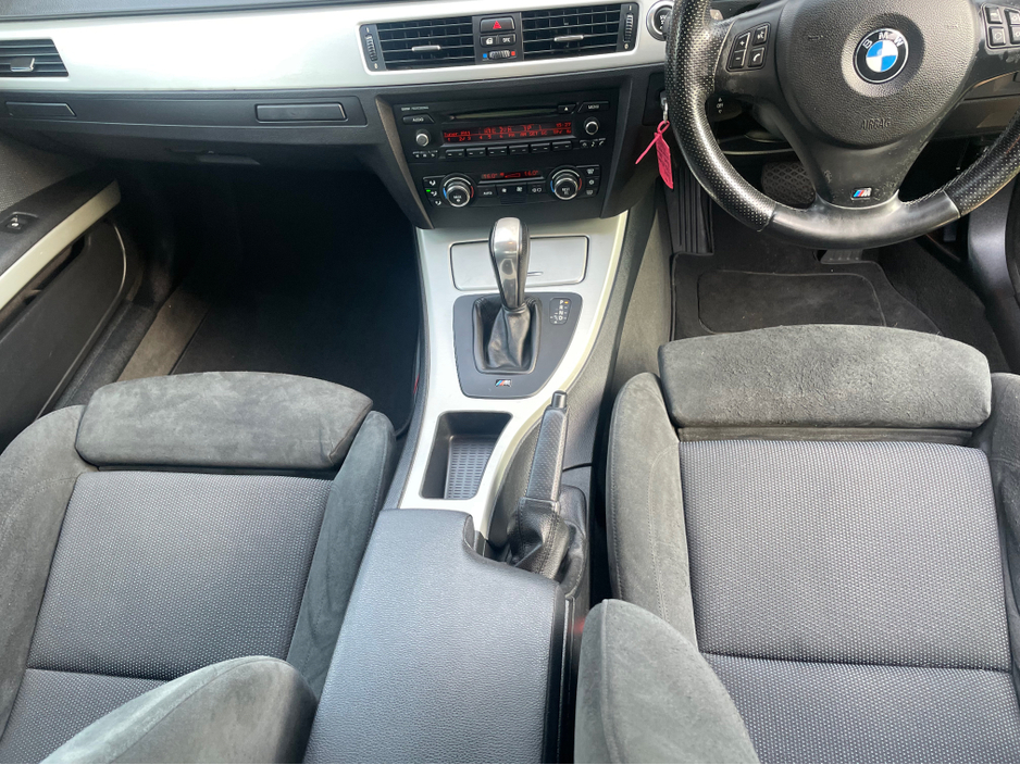 2007 BMW 3 Series - image 11