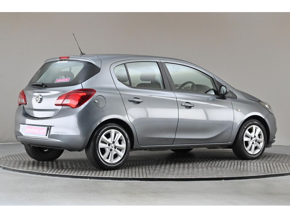 2019 Opel Corsa - image 10